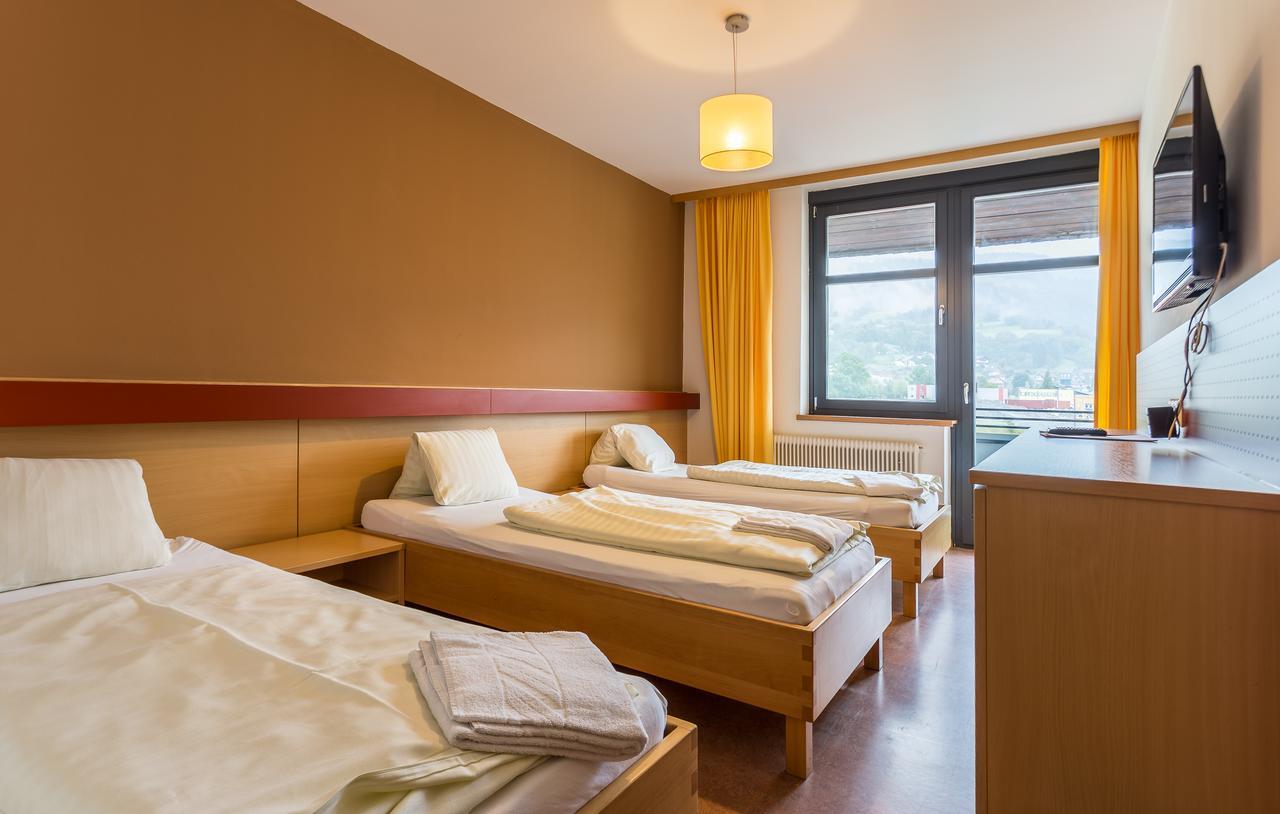 Sportsarea Grimming Bed & Breakfast Niederoblarn Exterior photo